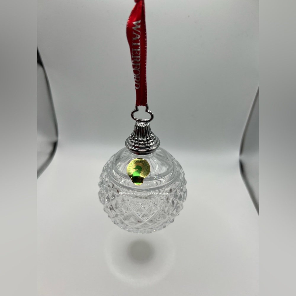 2017 Waterford Crystal Annual Bauble Ornament- Artisan signed